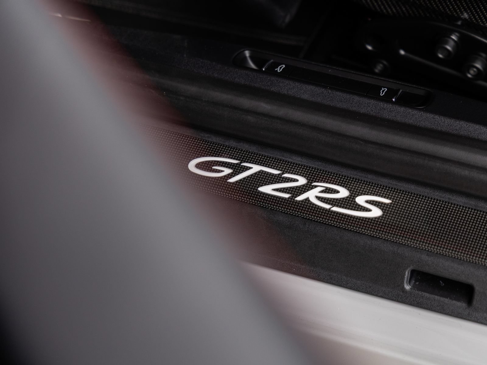 Certified 2019 Porsche 911 GT2 RS RWD image 47