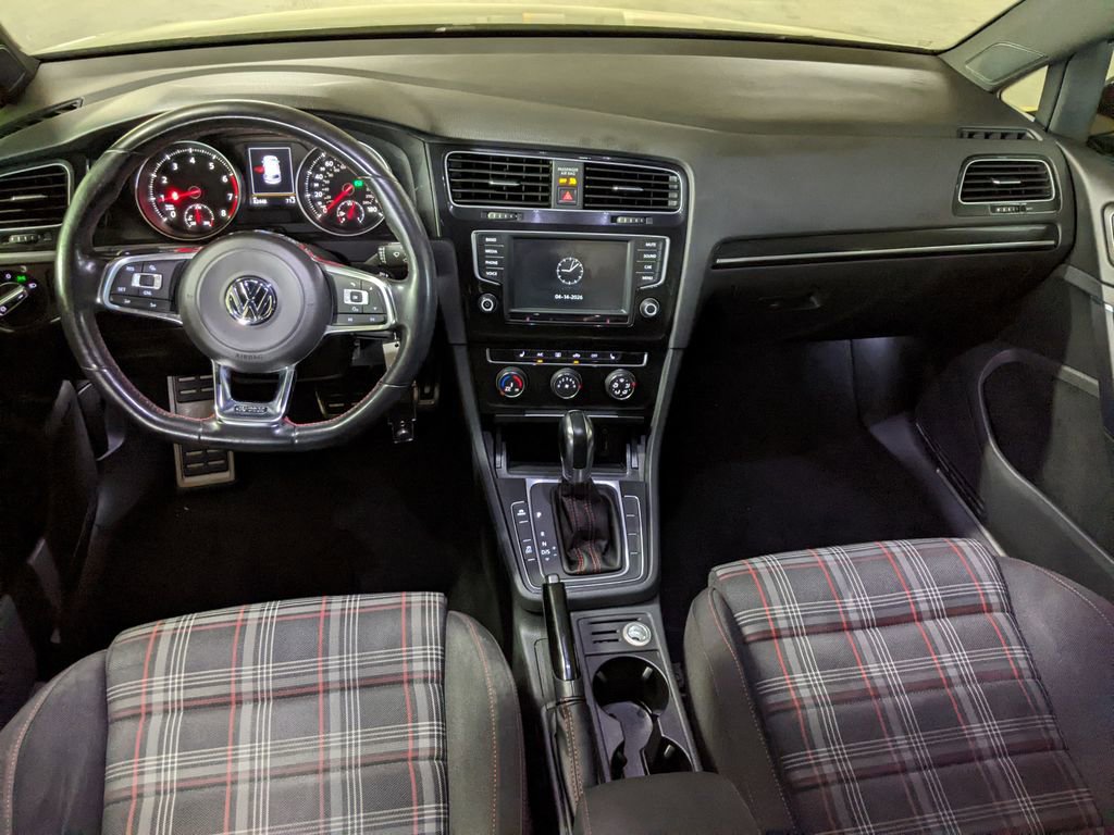 Used 2016 Volkswagen GTI Autobahn image 12