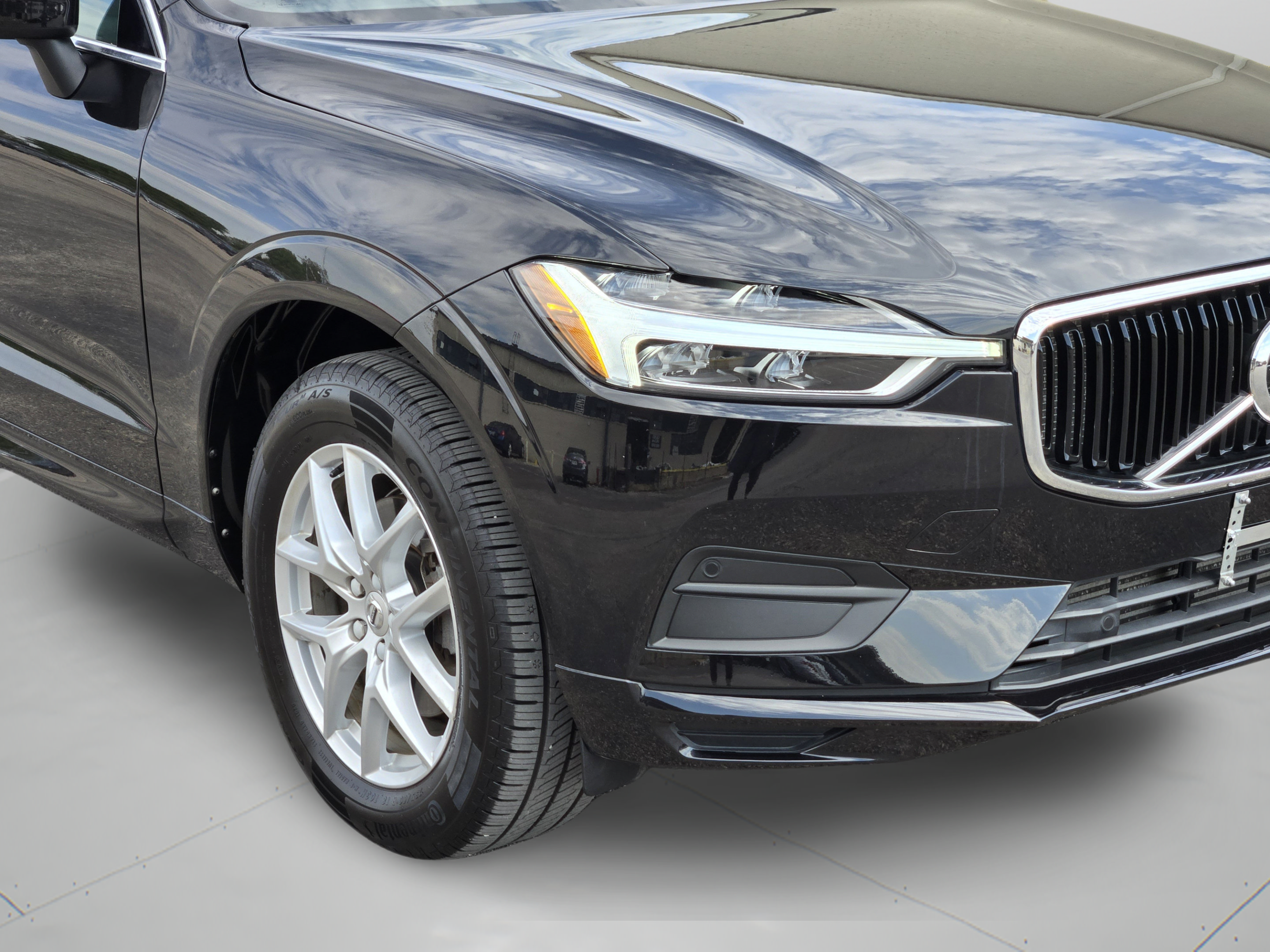 Used 2020 Volvo XC60 T5 Momentum AWD/4WD image 32