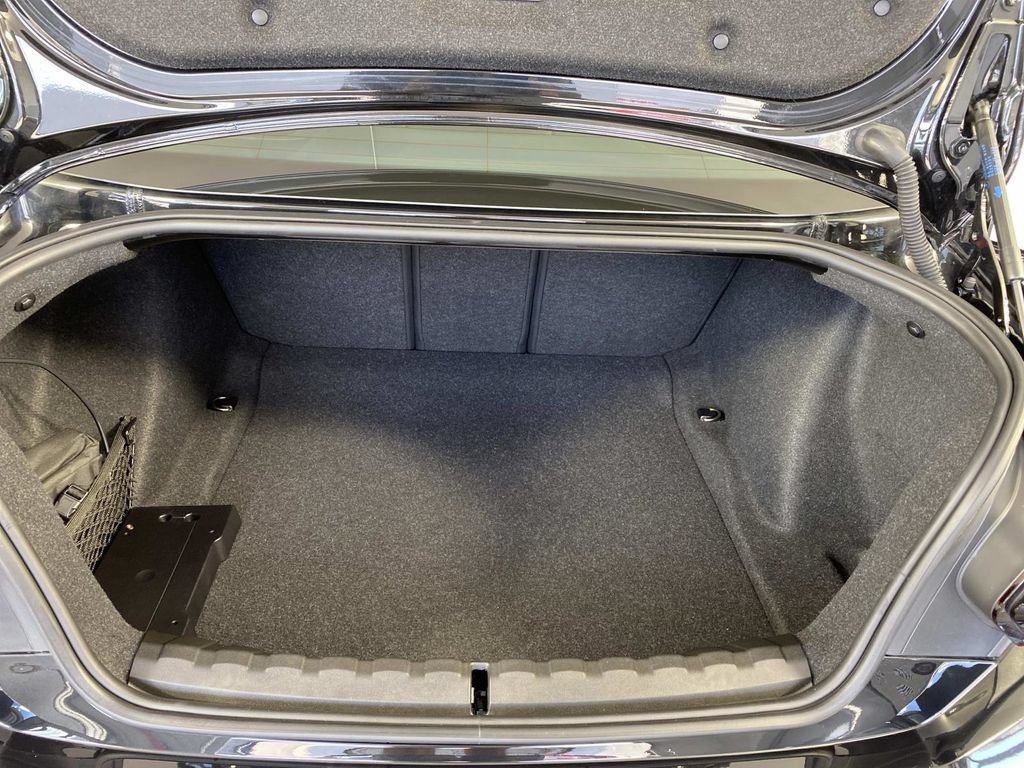 Used 2024 BMW M2 RWD image 10