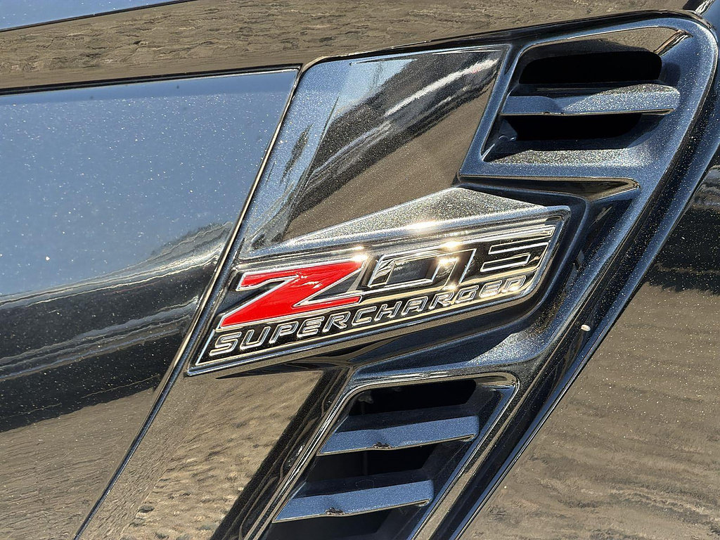Used 2017 Chevrolet Corvette Z06 RWD image 28