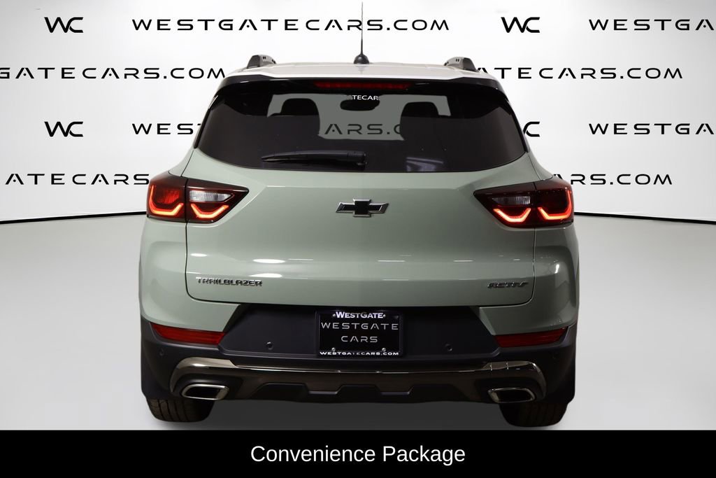 Used 2024 Chevrolet TrailBlazer ACTIV w/ Convenience Package FWD image 4
