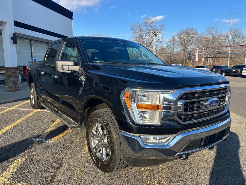 Used 2022 Ford F150 XLT w/ XTR Package image 3