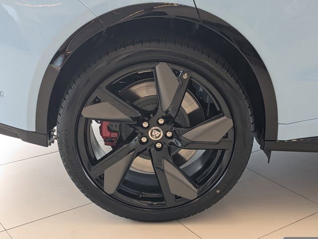 New 2026 Jaguar F-PACE SVR image 9