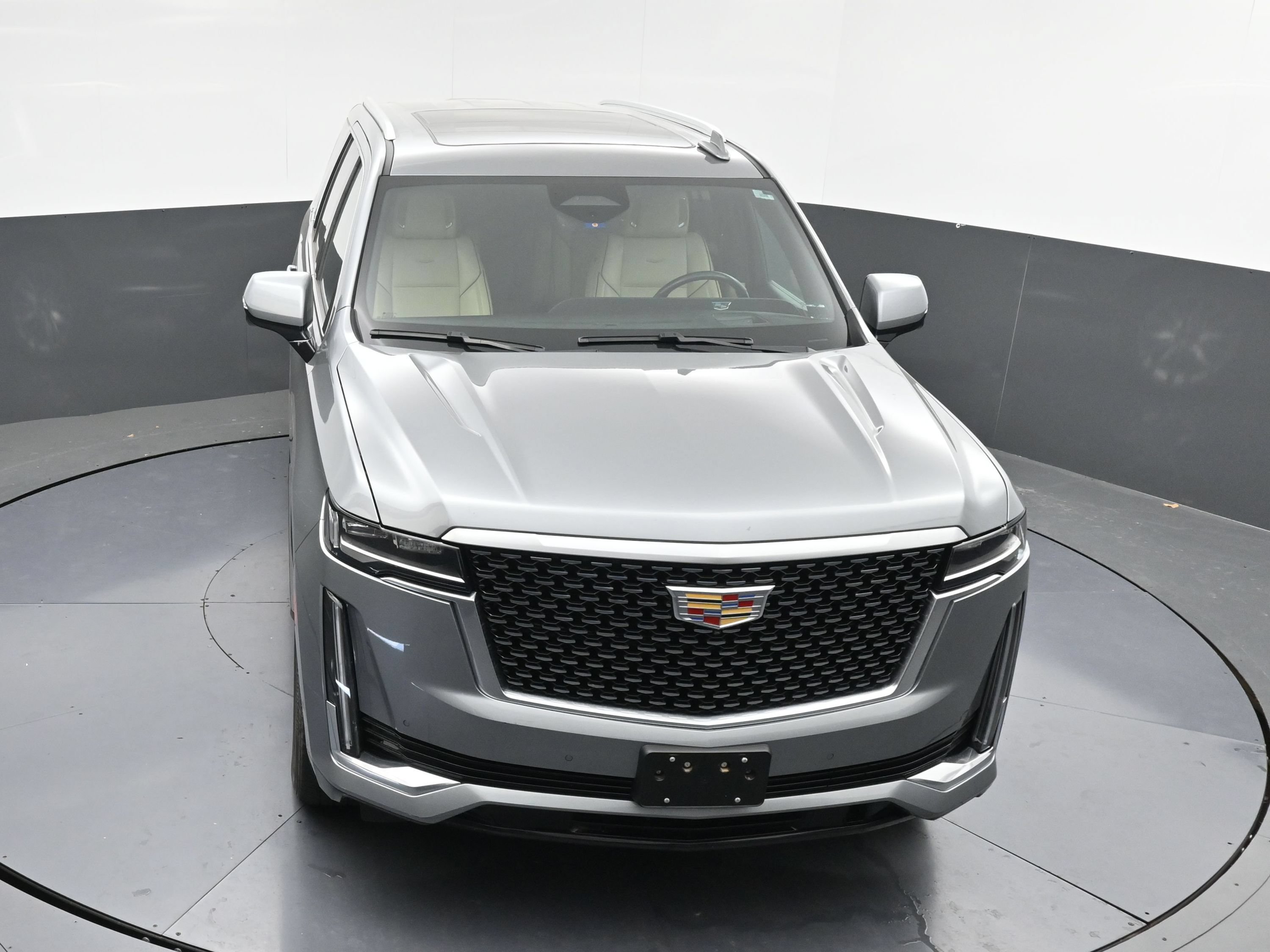Used 2023 Cadillac Escalade Premium Luxury AWD/4WD image 35