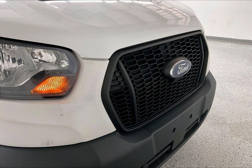 Used 2023 Ford Transit 150 Low Roof RWD image 31