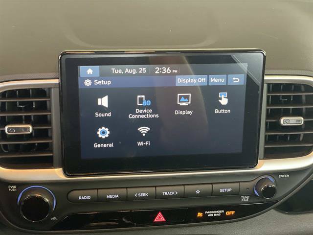 New 2026 Hyundai Venue SEL FWD image 12
