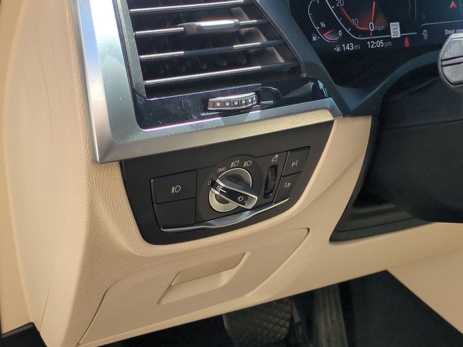 Used 2021 BMW X3 xDrive30i w/ Executive Package image 17