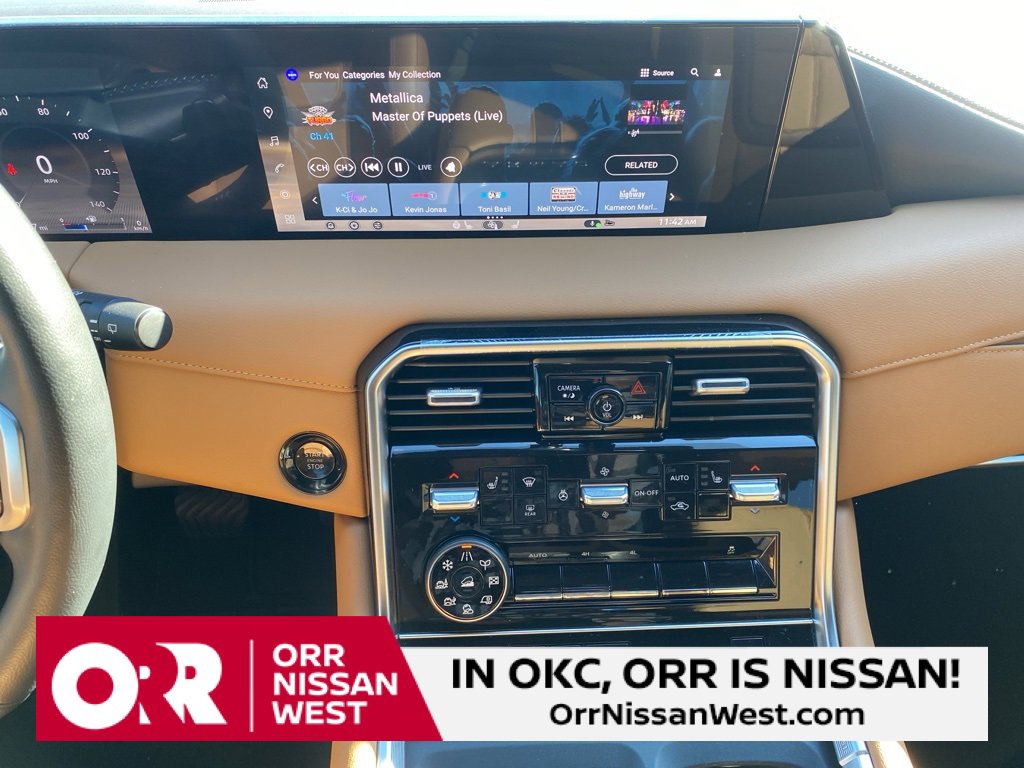 Used 2025 Nissan Armada SL image 26