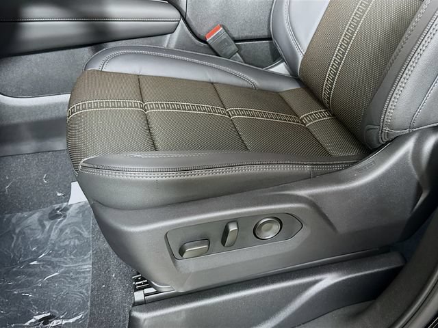 New 2026 Chevrolet Tahoe High Country AWD/4WD image 22