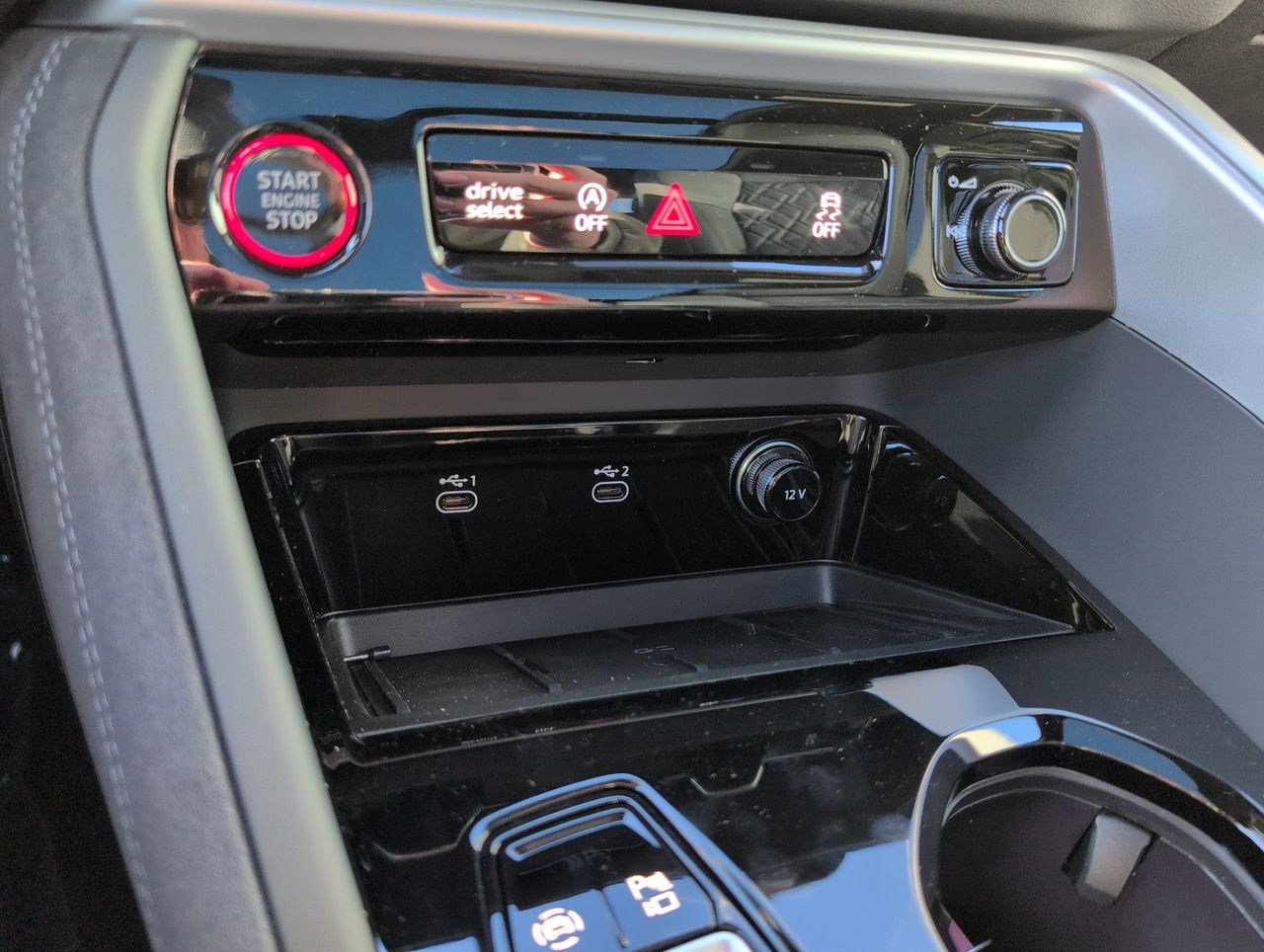 New 2025 Audi SQ5 Premium Plus image 9