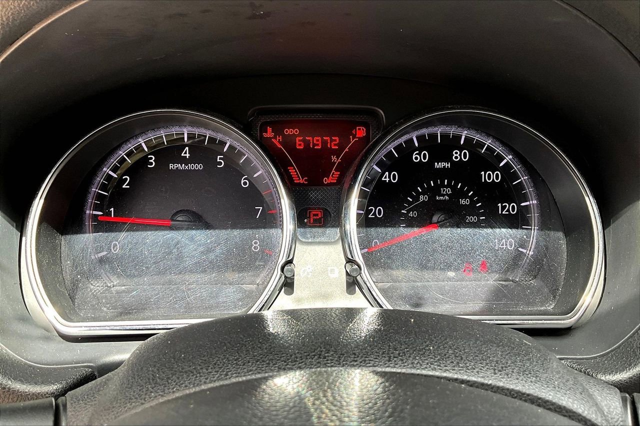 Used 2014 Nissan Versa Note SV image 12