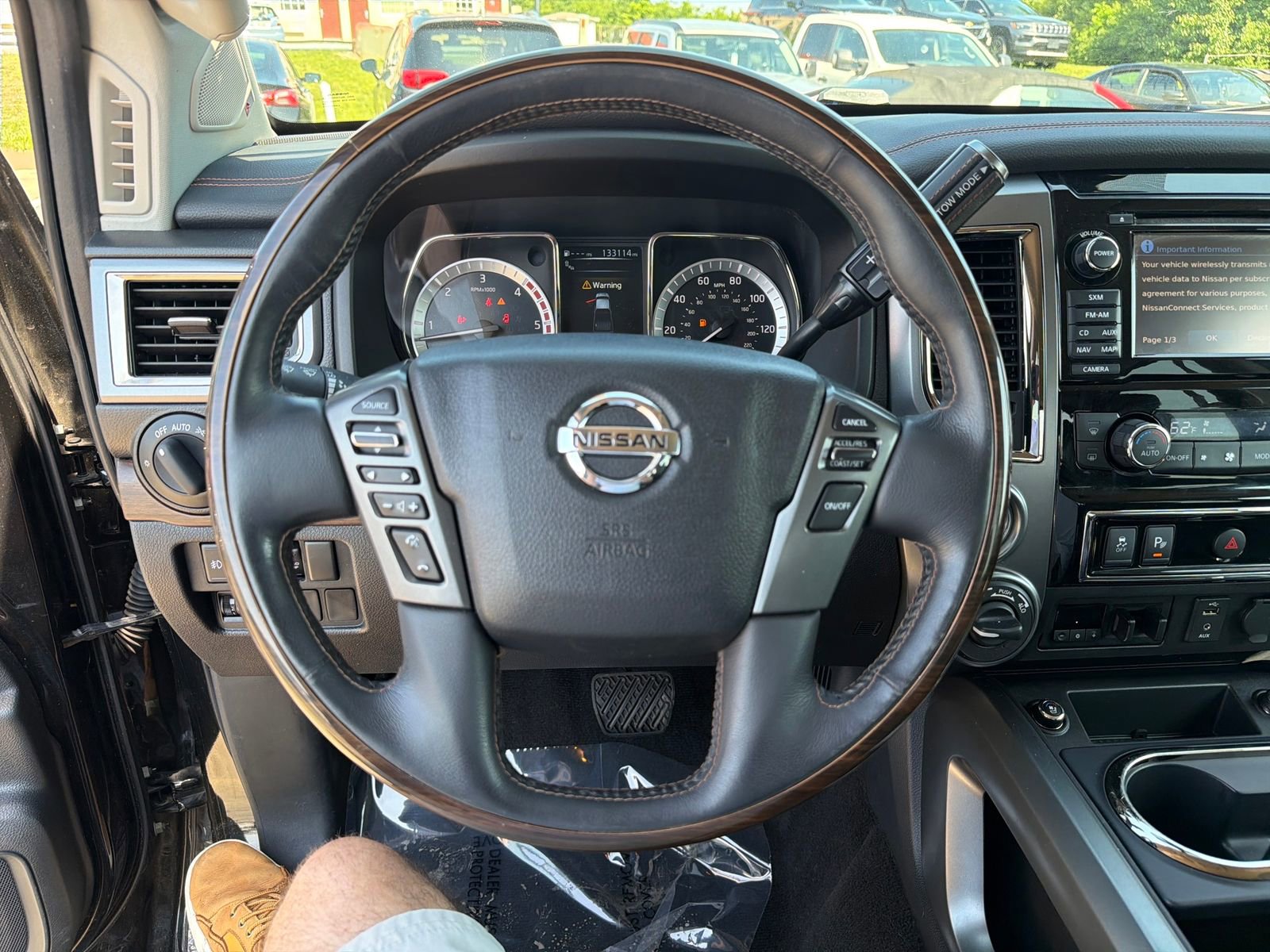 Used 2017 Nissan Titan Platinum Reserve AWD/4WD image 15