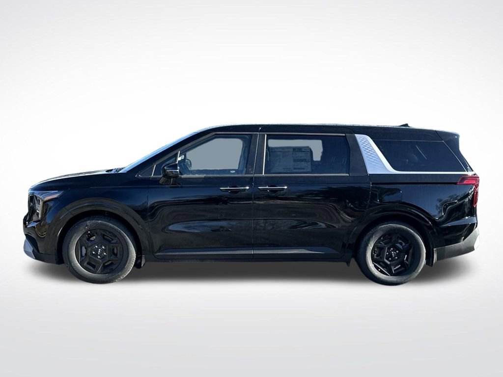 New 2026 Kia Carnival FWD image 2