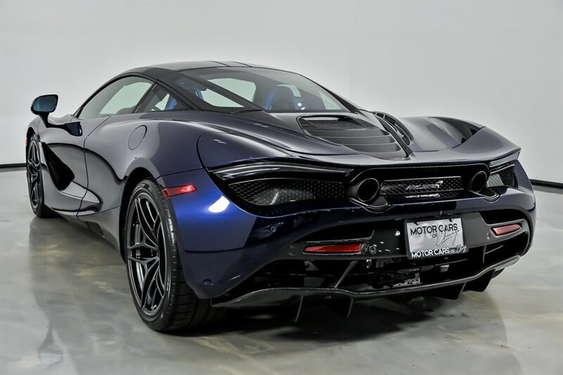 Used 2019 McLaren 720S Performance RWD image 13