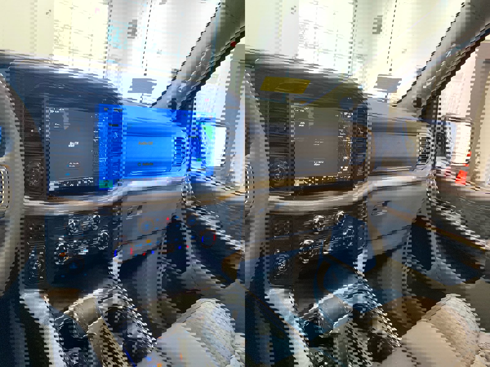 New 2025 Ford F150 Platinum w/ Equipment Group 703A Plus image 13