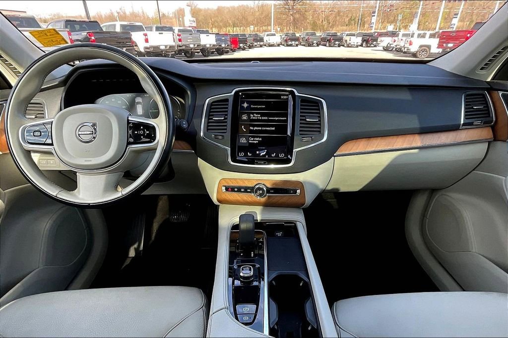 Used 2022 Volvo XC90 T8 Inscription Expression AWD/4WD image 15
