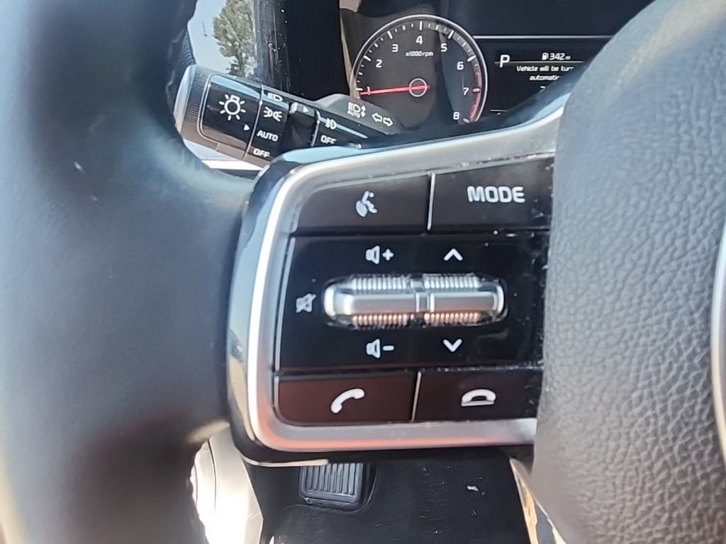 Used 2021 Kia Sorento EX w/ Panoramic Sunroof Package FWD image 12
