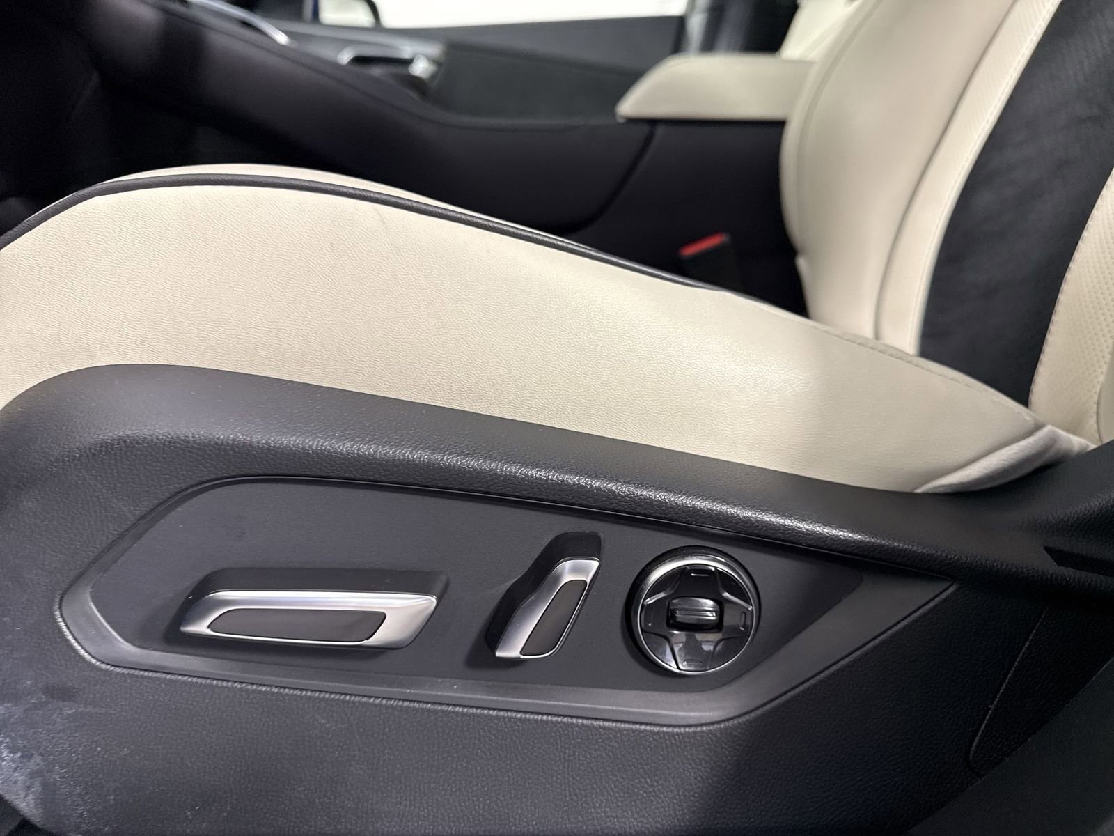 Certified 2024 Acura RDX AWD w/ A-Spec & Advance Pkg image 23