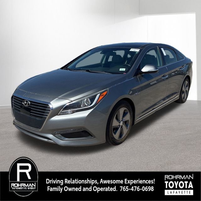Used 2017 Hyundai Sonata Limited w/ Ultimate Package 02