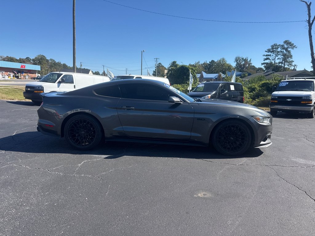 Used 2016 Ford Mustang GT Premium w/ GT Performance Package RWD image 6