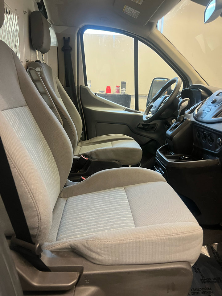 Used 2016 Ford Transit 250 130 Low Roof image 16