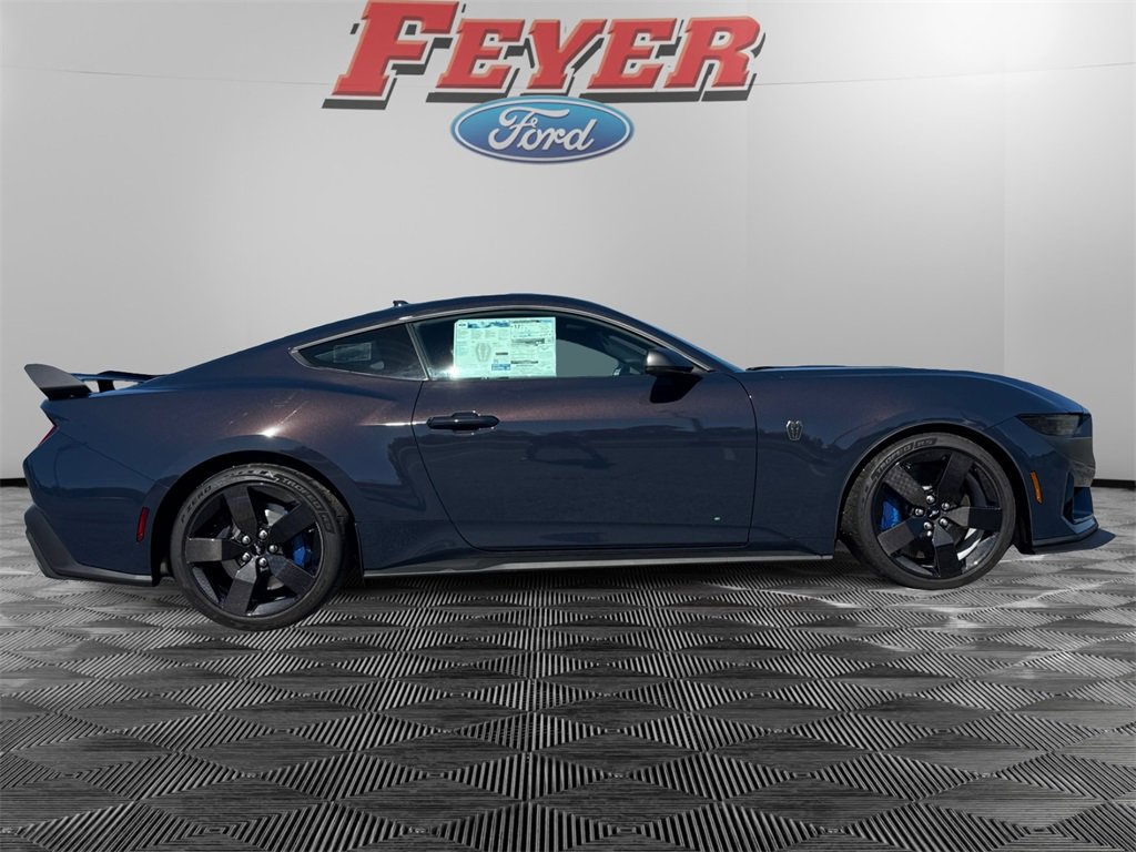 New 2025 Ford Mustang Dark Horse image 6