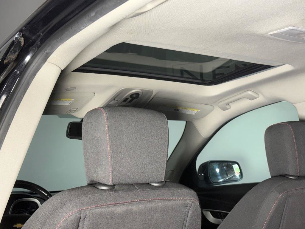 Used 2010 Chevrolet Equinox LT FWD image 21