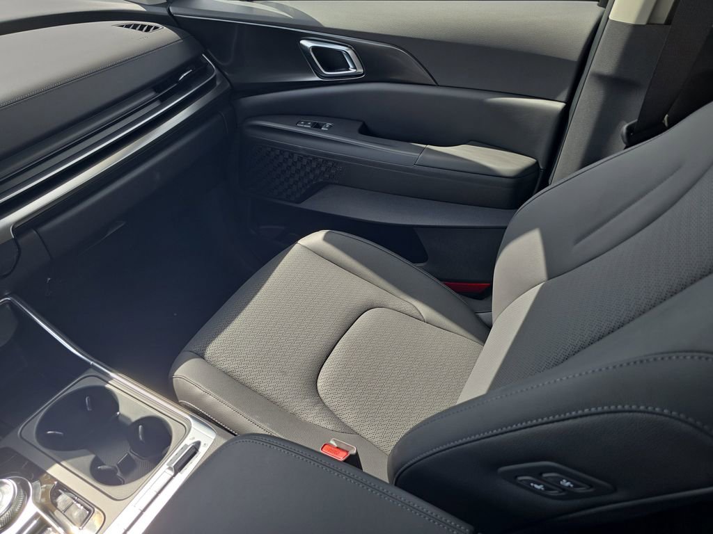 New 2026 Kia Carnival SX Prestige image 16