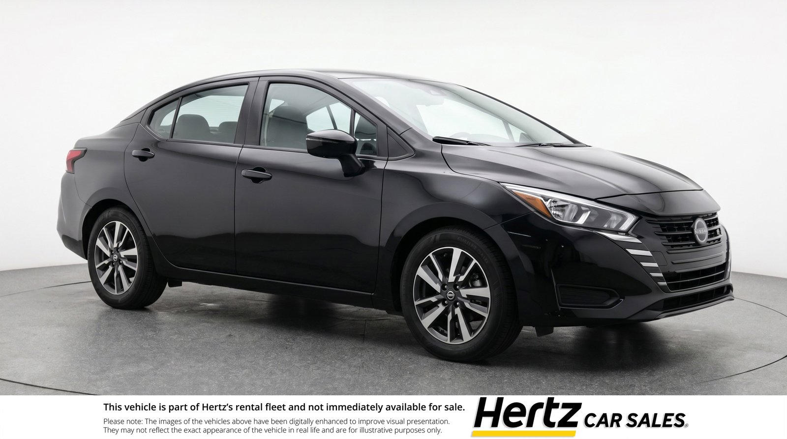 Used 2025 Nissan Versa SV image 1