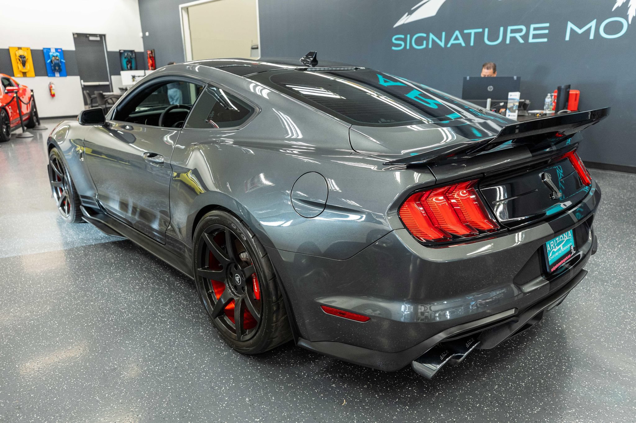 Used 2020 Ford Mustang Shelby GT500 w/ Technology Package RWD image 8