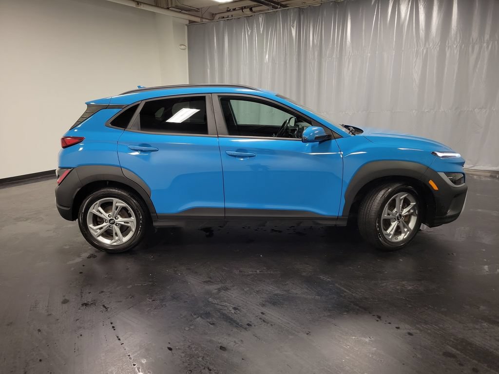 Used 2022 Hyundai Kona SEL w/ Convenience Package AWD/4WD image 9