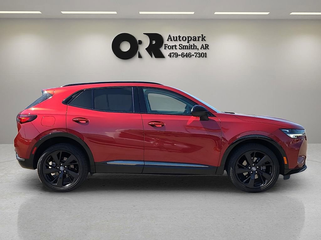 Used 2022 Buick Envision Essence w/ Technology Package II FWD image 6