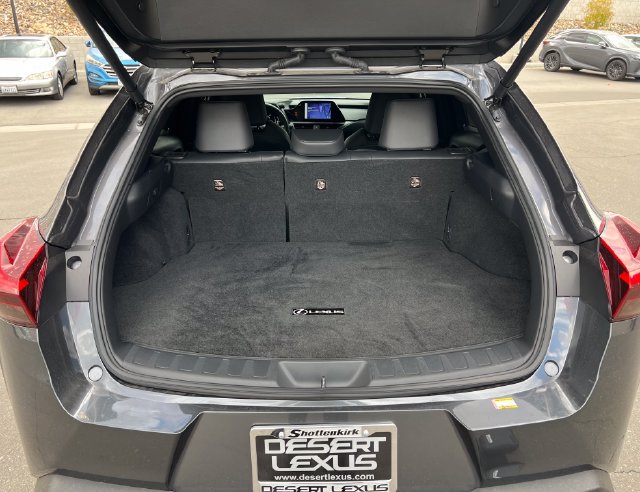 Used 2026 Lexus UX 300h FWD w/ Accessory Package (Z1) image 18
