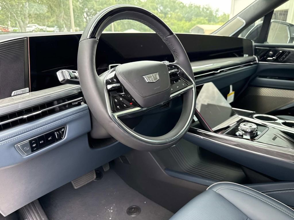 New 2025 Cadillac Escalade IQ Sport 2 w/ LPO, ONYX Package image 34