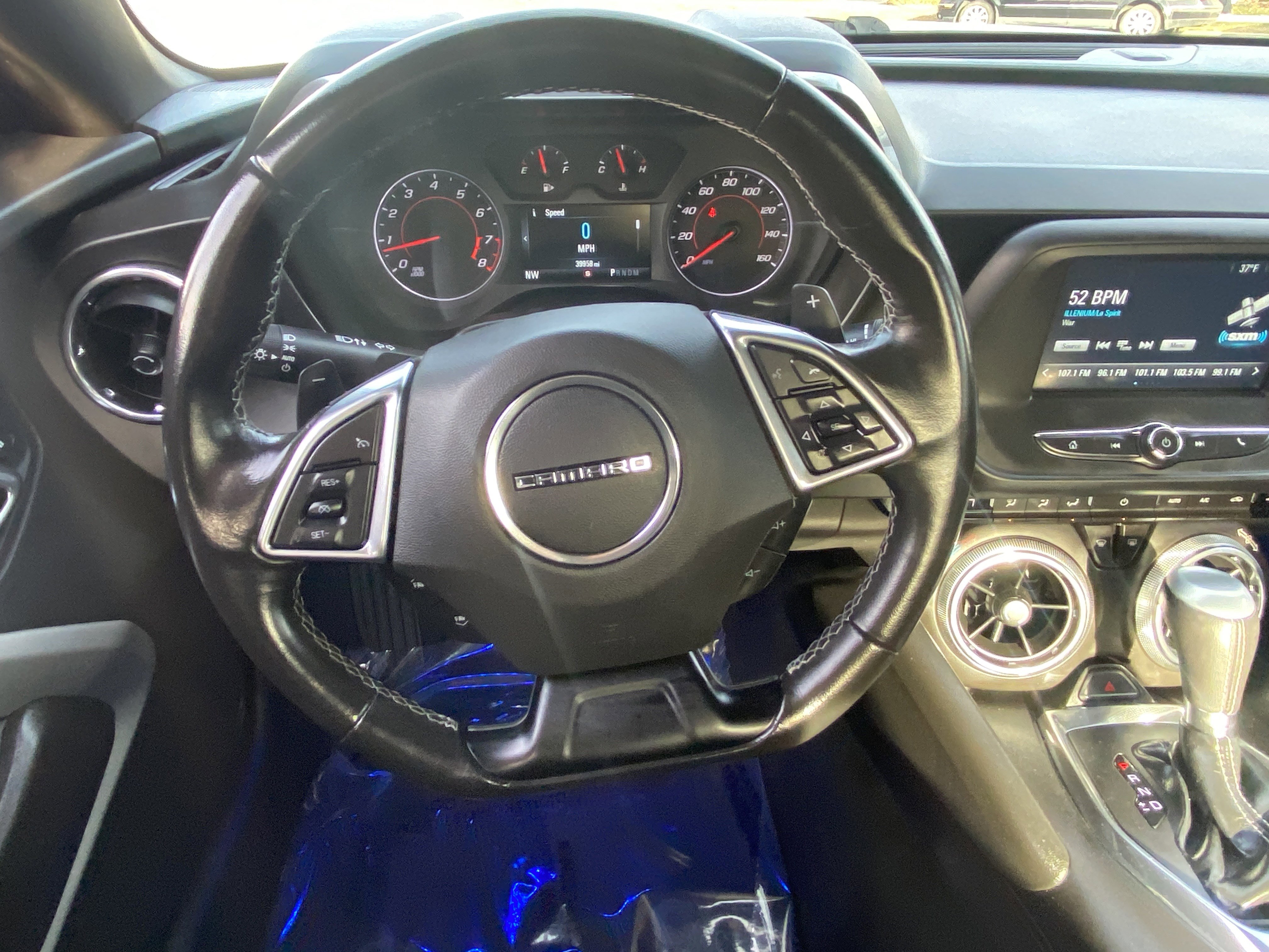 Used 2018 Chevrolet Camaro LT image 10