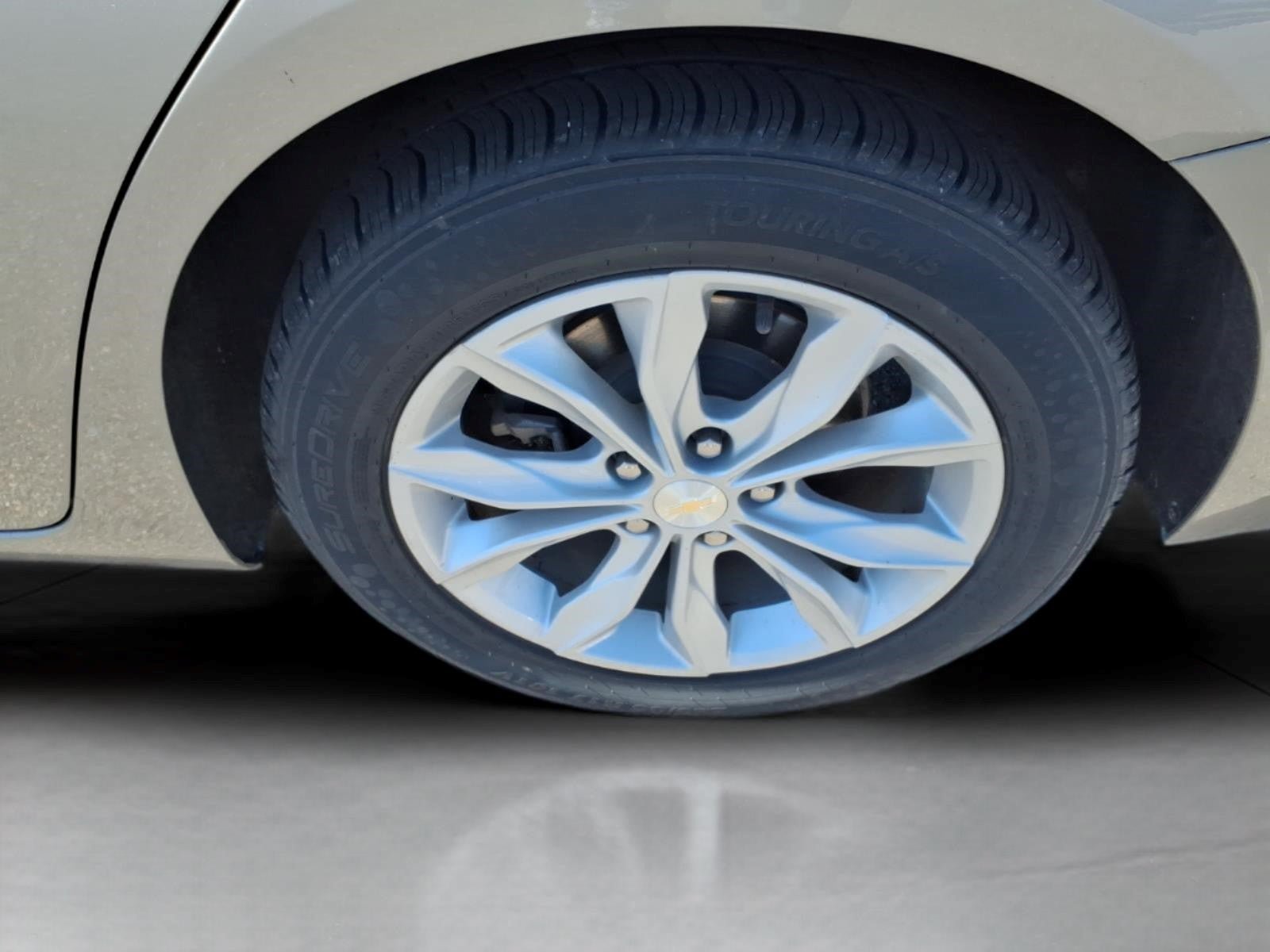 Used 2024 Chevrolet Malibu LT FWD image 8
