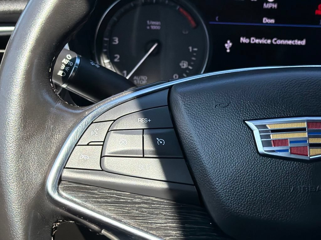 Certified 2020 Cadillac XT5 Premium Luxury AWD/4WD image 18