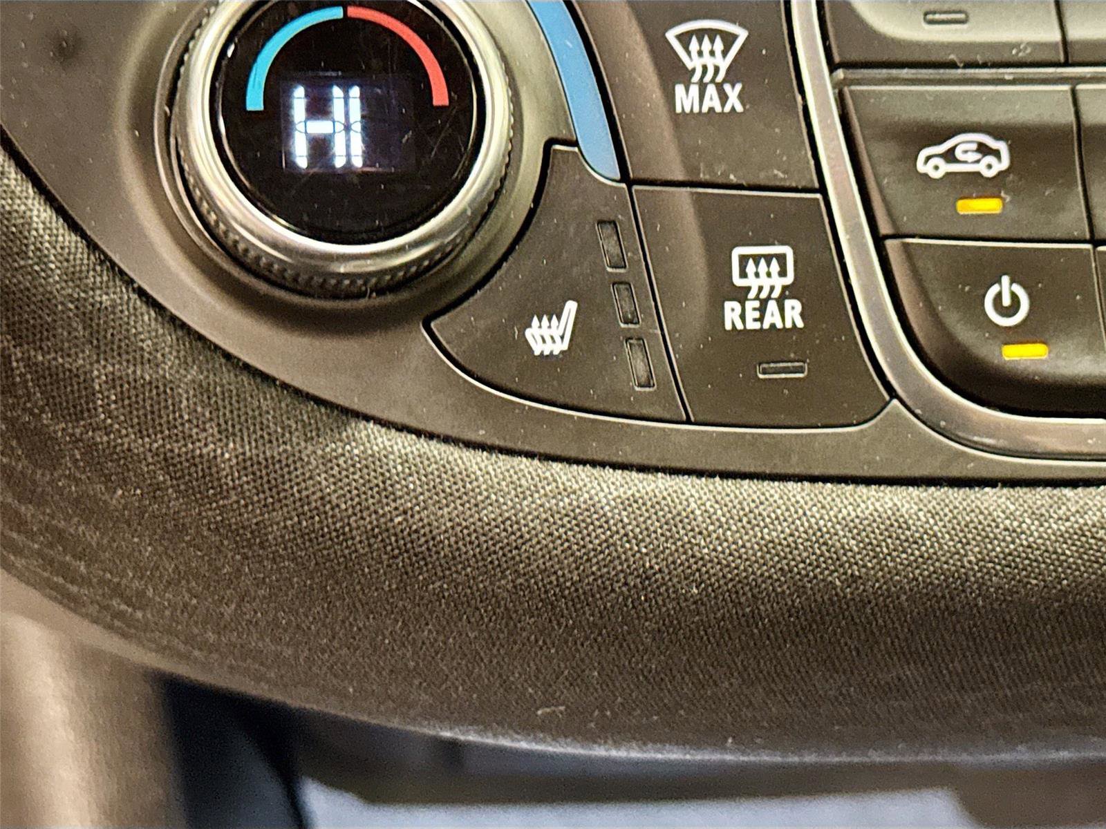 Used 2024 Chevrolet Malibu LT FWD image 19