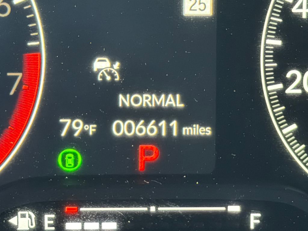 Used 2025 Honda Civic Sport image 25