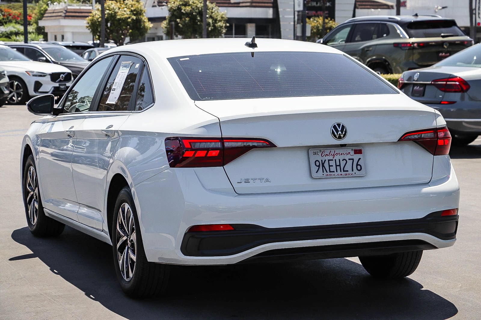 Certified 2024 Volkswagen Jetta S FWD image 8