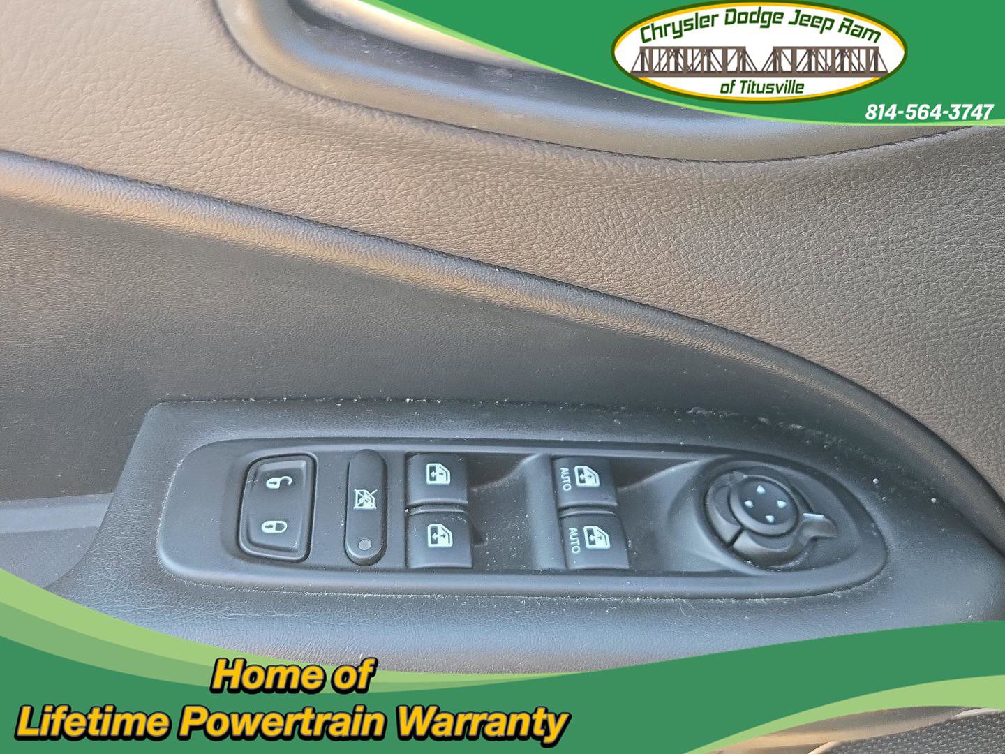 Used 2018 Jeep Compass Limited AWD/4WD image 14