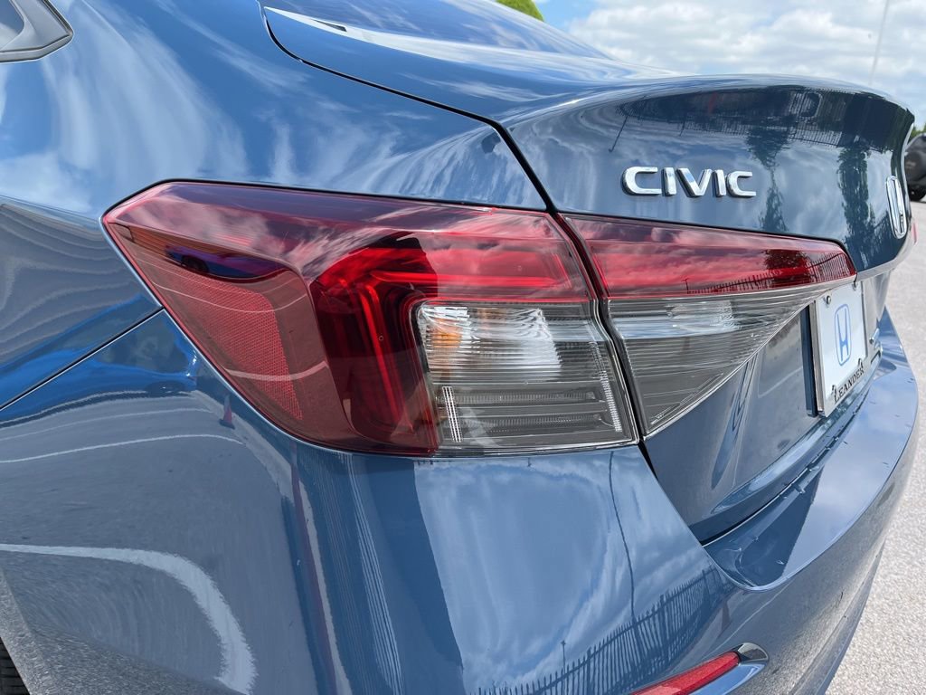 Certified 2025 Honda Civic Sport image 7