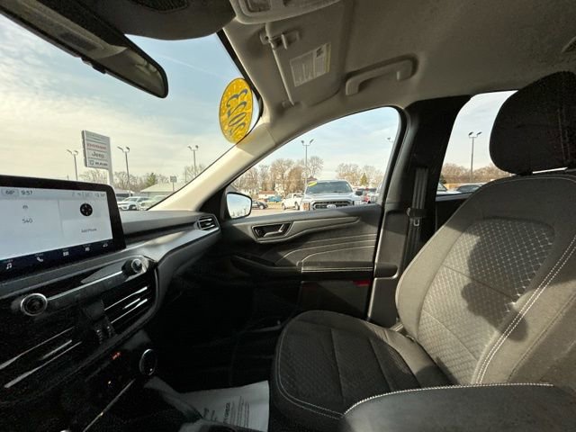 Used 2023 Ford Escape Active image 46