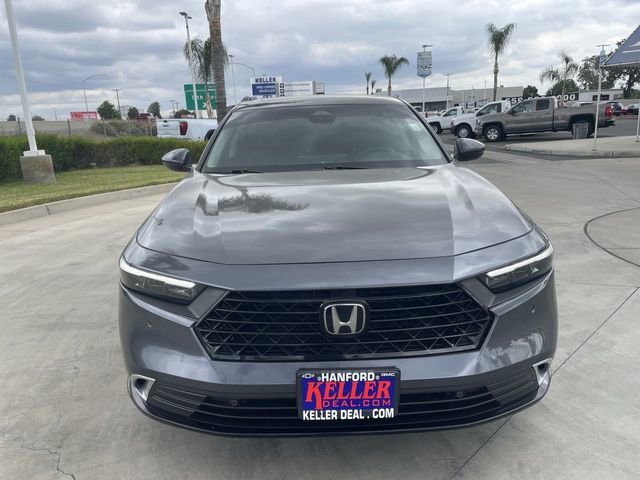 Used 2024 Honda Accord Touring image 3
