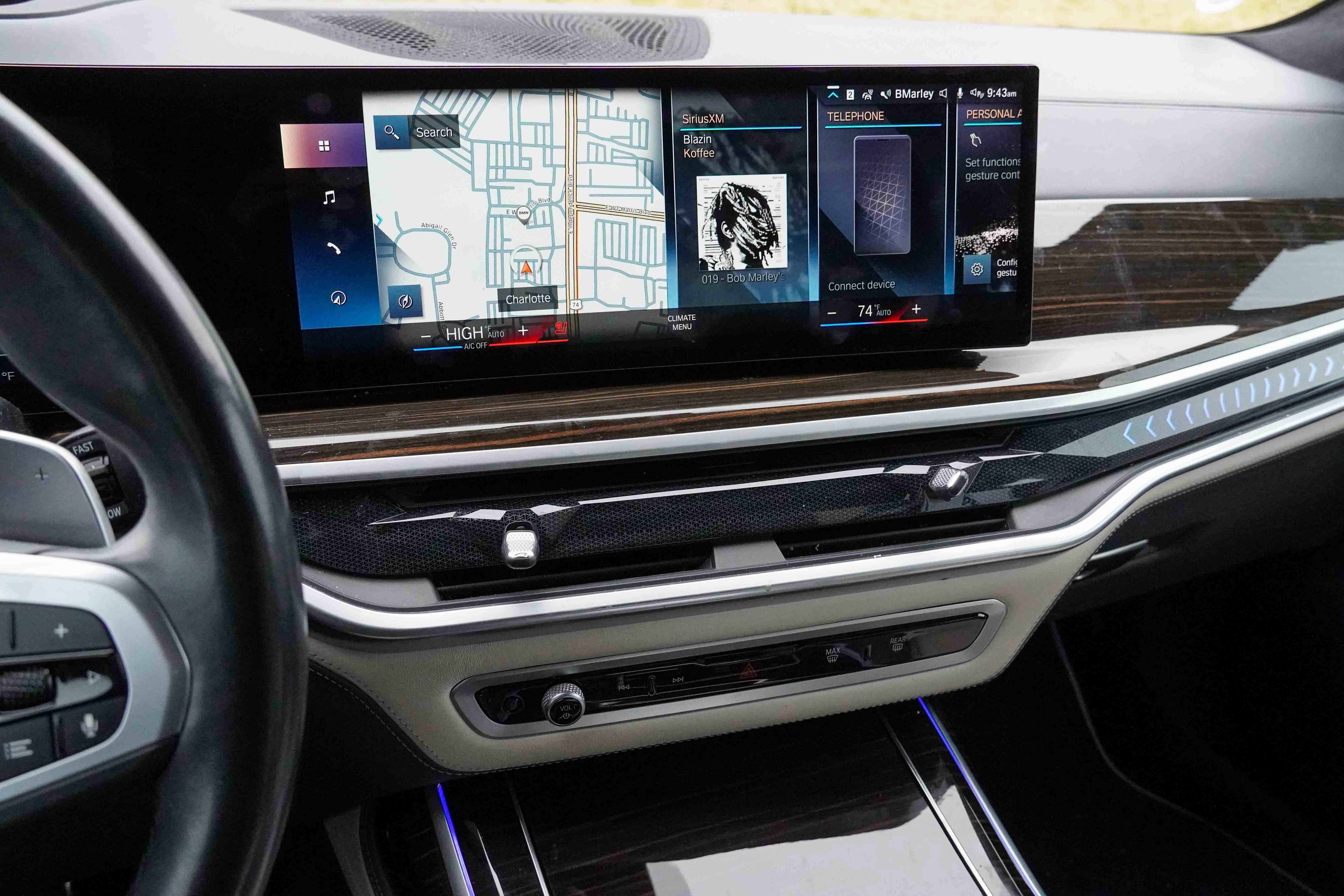 Certified 2023 BMW X7 xDrive40i w/ M Sport Package image 25