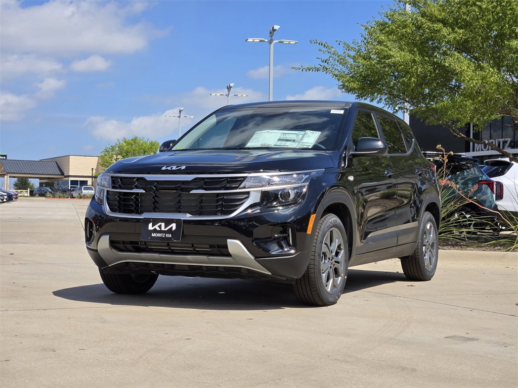 New 2026 Kia Seltos LX image 2