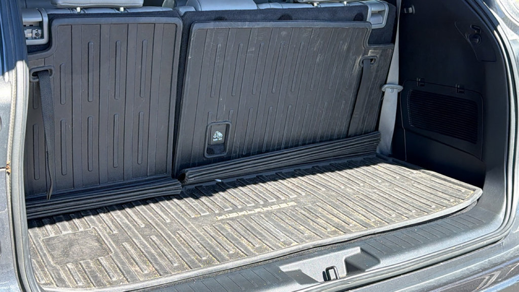 Used 2022 Toyota Highlander XLE AWD/4WD image 27