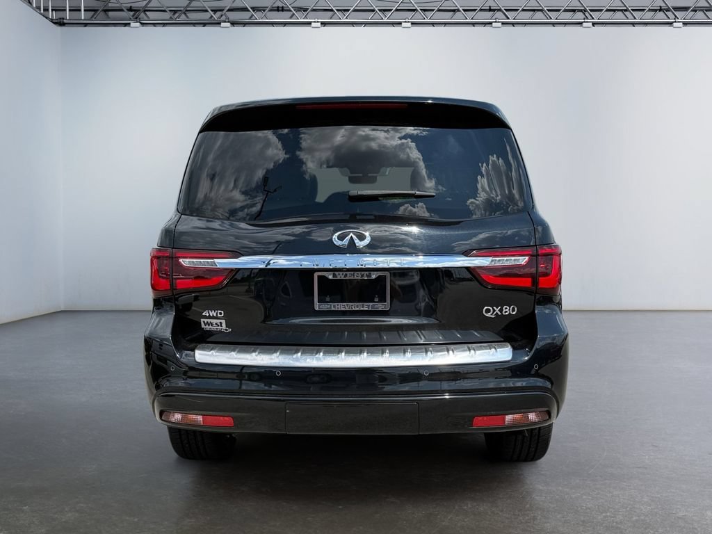Used 2024 INFINITI QX80 Sensory w/ Cargo Package AWD/4WD image 4