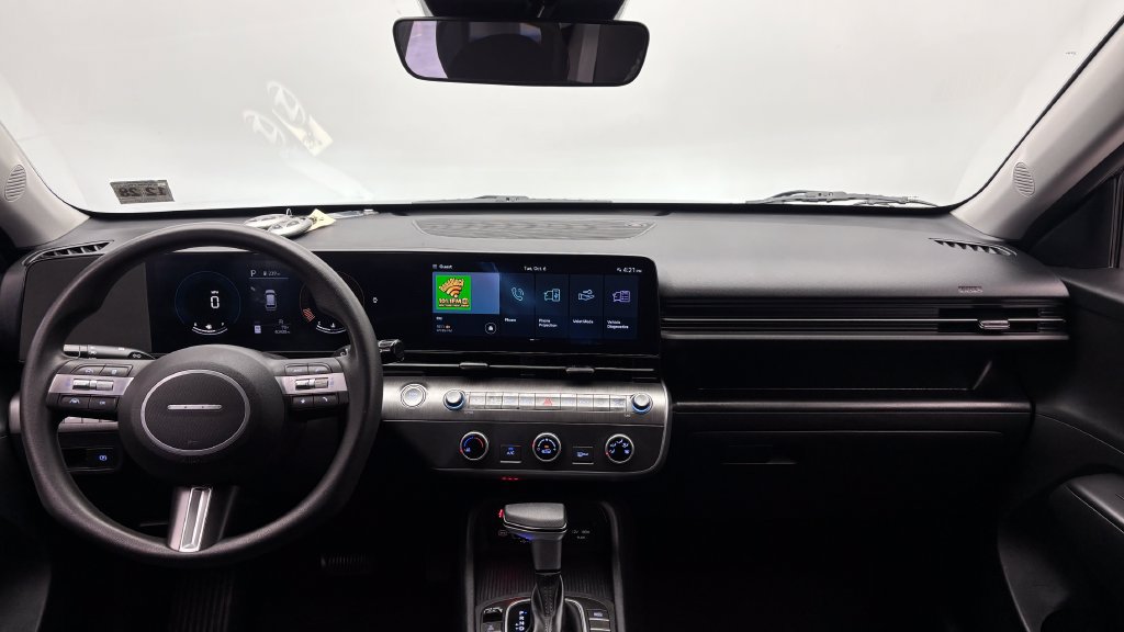 Used 2024 Hyundai Kona SE AWD/4WD image 29